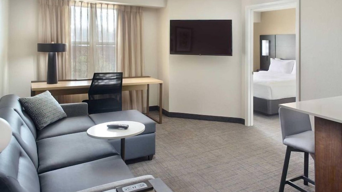 Morrisville Apartment | Pet-friendly Unit with Fully-equipped Kitchen! Comes w/FREE Breakfast & Pool!