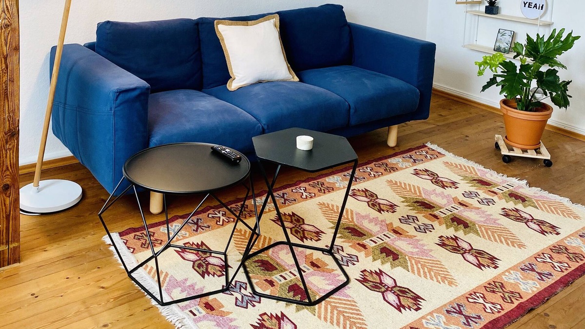 Western Ring Area Apartment | # PET15 bright & beautiful old building apartment in Braunschweig