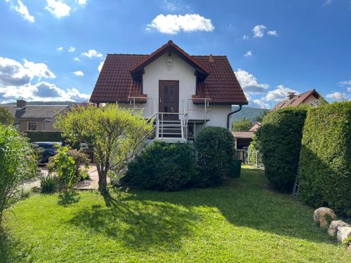 Saalfeld-Saale Apartment | Peters Oase