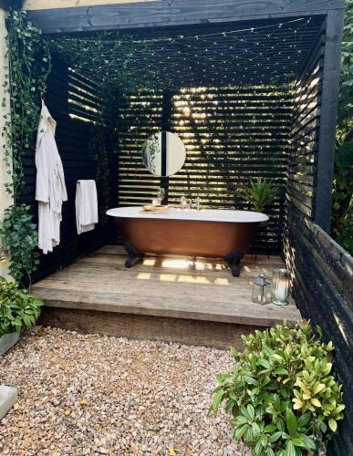 Houston House | Peterswell Holiday Cottage