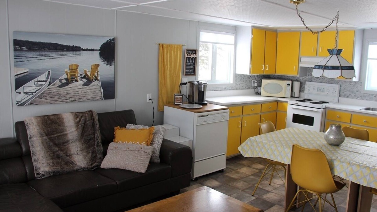 Adstock Ski Chalet | Petit chalet du lac du huit