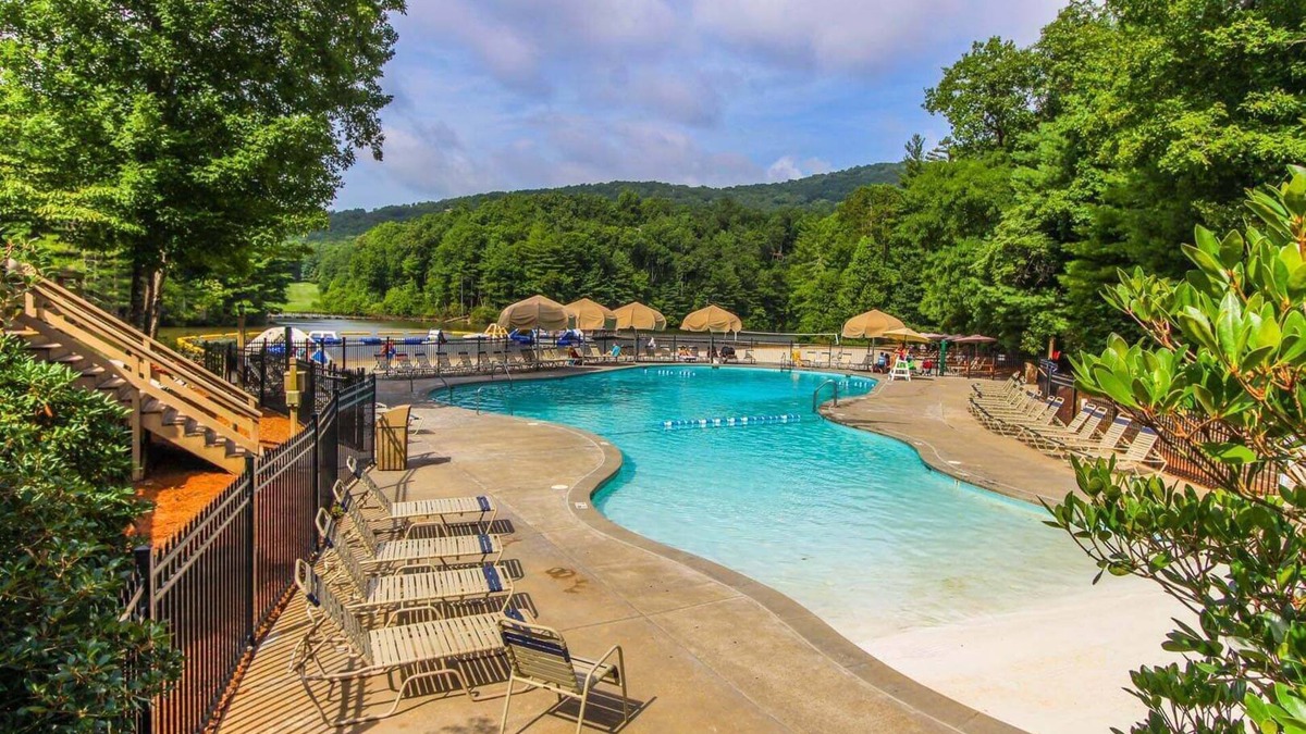 Big Canoe Apartment | Petit Crest Villas