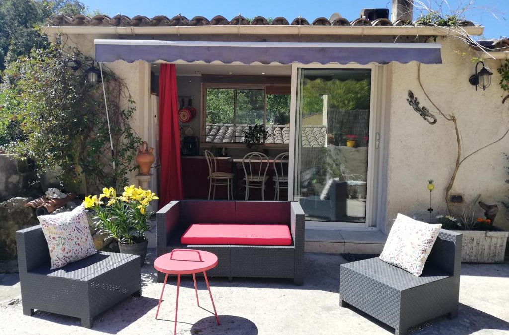 Saint-Jacques Apartment | petit loft sur la cote d'azur