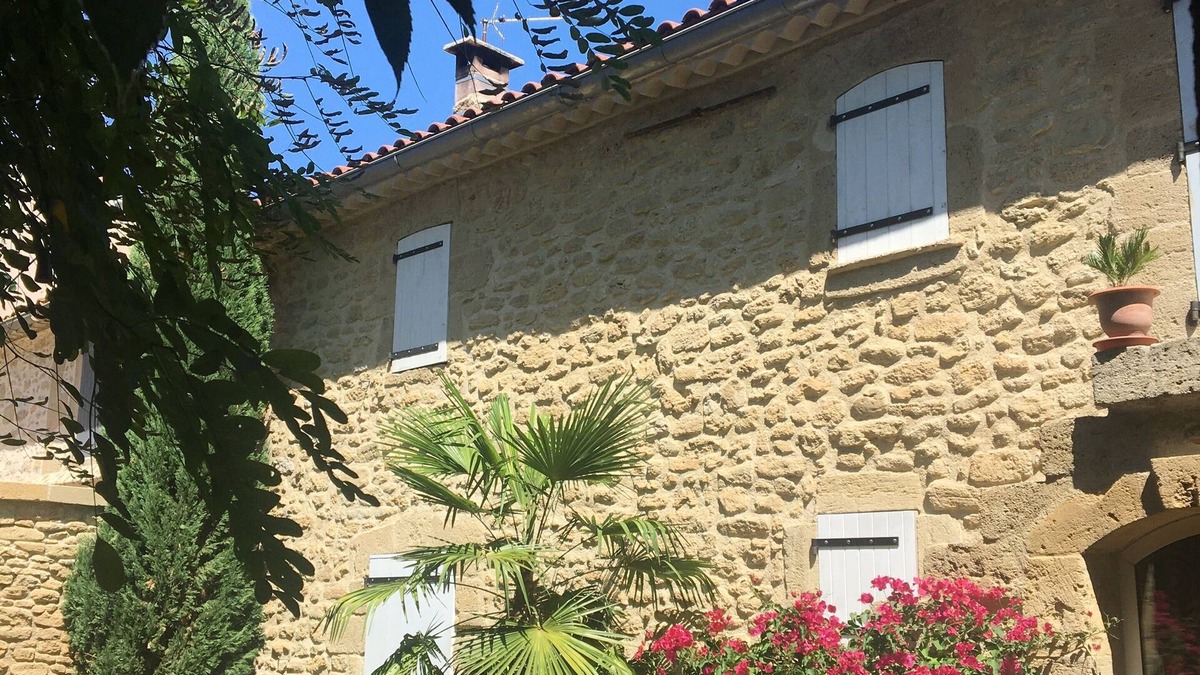 Cornillon-Confoux House | Petit mas Dans Village Provençal