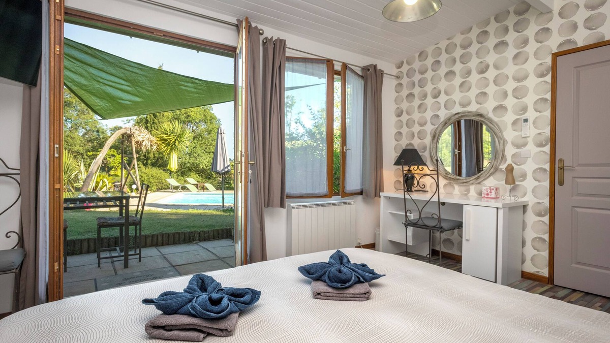 Saint-Pargoire Bed & Breakfast | Petit Mas - Domaine à L'Aise