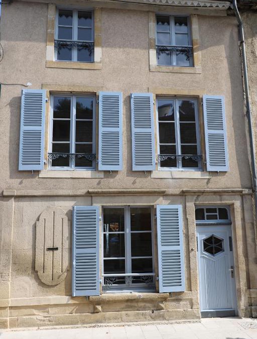 Vignory House | petite maison dans village de caractére