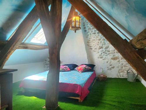 Ygrande House | petite maison de village