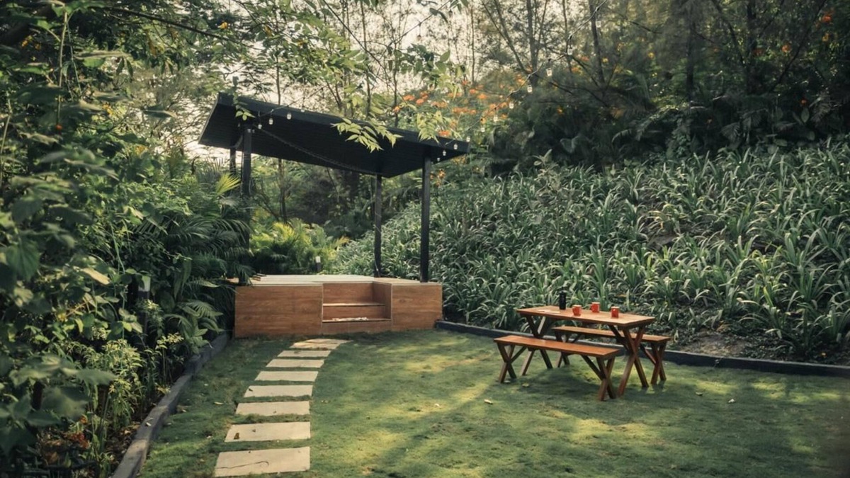 Kadadhe Villa | Petite Paradise Carat 1, Lonavala by Ebony Stays – Peaceful 1BHK Garden Villa