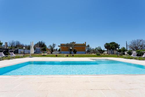 Giurdignano House | Petra Leccese - Art & Luxury Design B&B with Pool