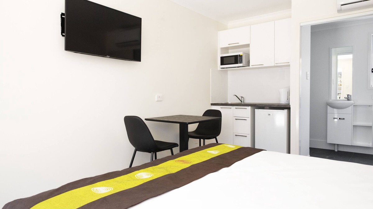Petrie Hotel | Petrie Mill Motel
