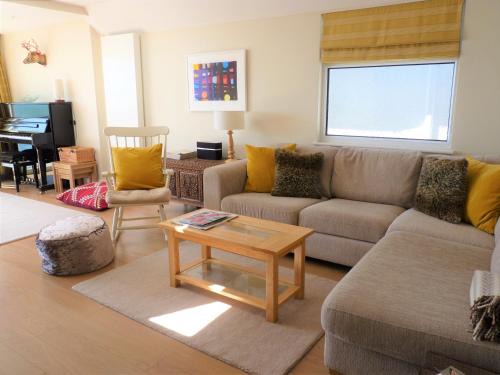 Pevensey House | Pevensey Beach Retreat