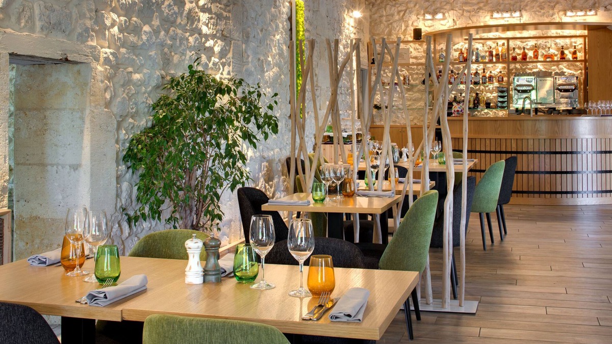 Salleboeuf Hotel | Pey La Tour - Logis Hôtels & restaurant