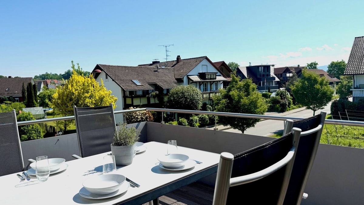 Nonnenhorn Apartment | Pfänderblick vacation apartment - cozy and comfortable family accommodation