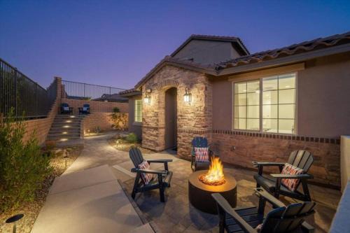 La Quinta House | PGA West Summer Escape, sleeps 8 ppl, Golf Cart!