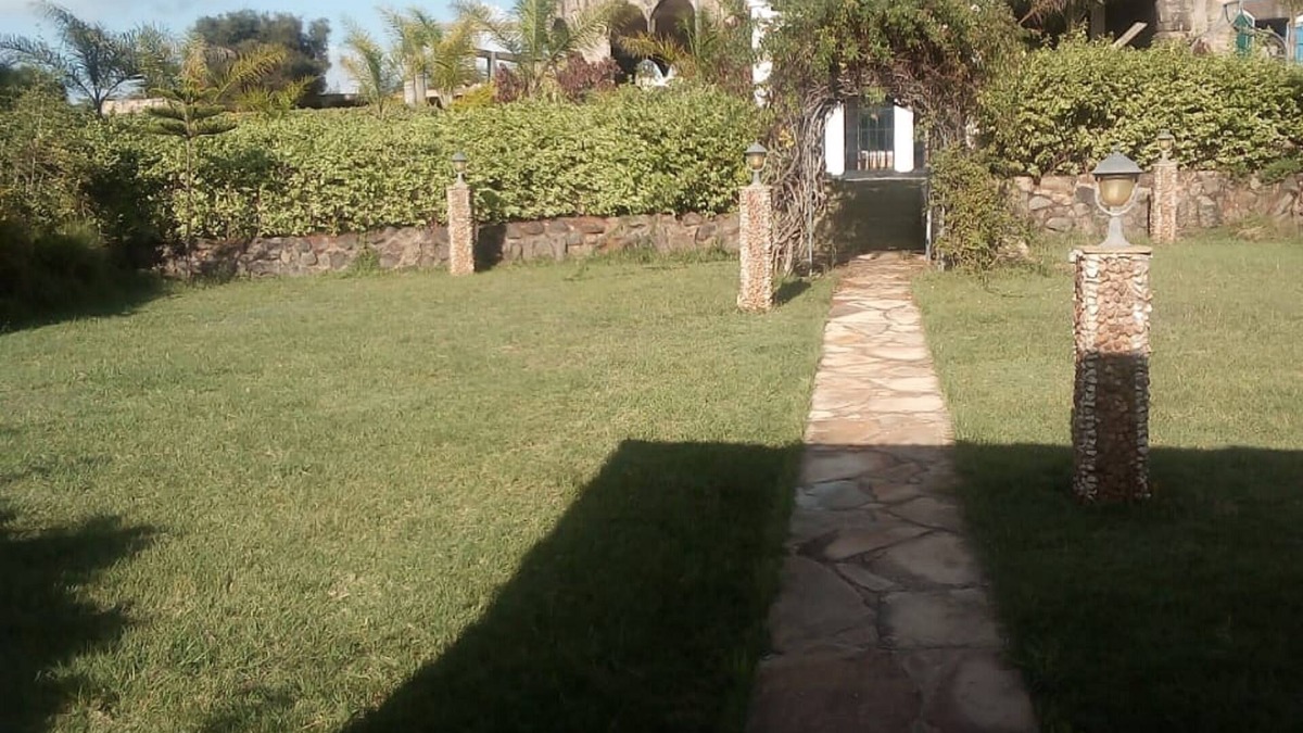 Machakos Hotel | Ph Cai Resort