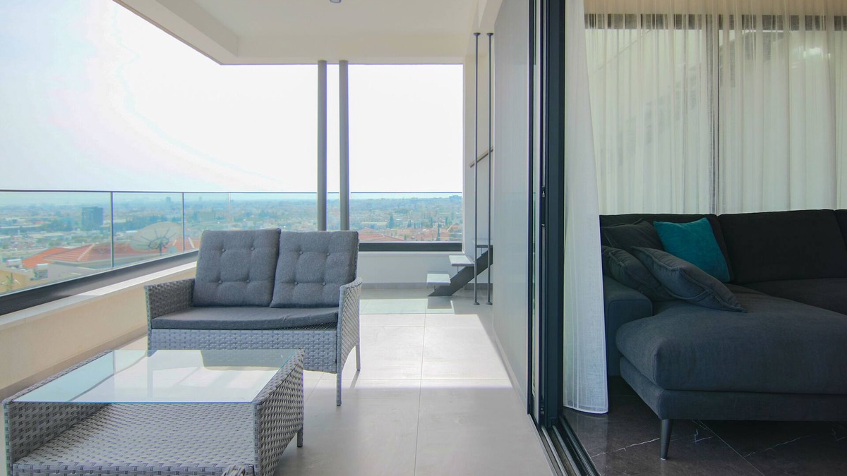 Agios Athanasios Apartment | Phaedrus Living: Sea View Anna Residence 302