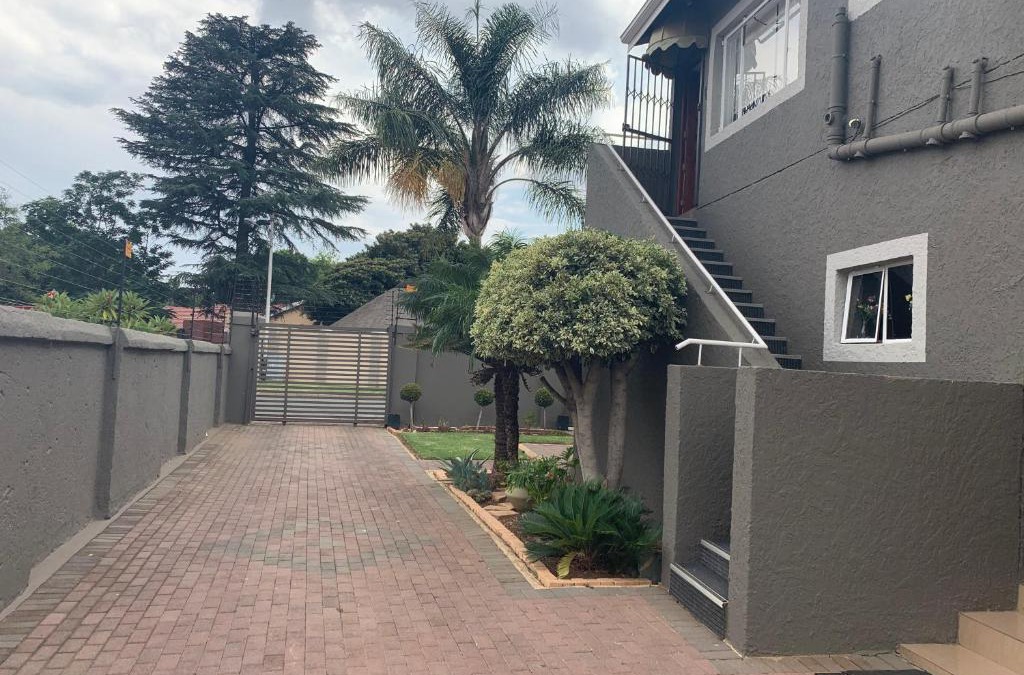 Alberton Apartment | Phantom view