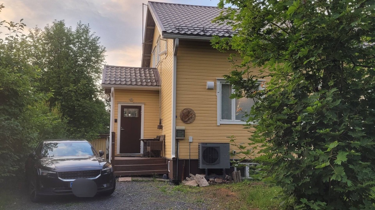 Oulu Apartment | Phenomenal 3-bedroom apartment in Oulu. Pool table, sauna and 2 bathrooms and WC