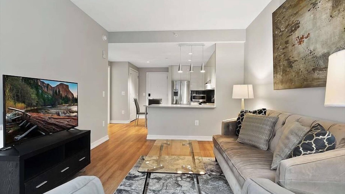 Center City West Apartment | Philly 1BR w/Deck | nr Rittenhouse Square & Schuylkill Banks