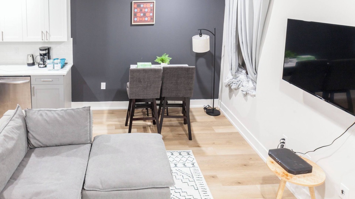 West Philadelphia Apartment | Philly - Haverford Unit 4