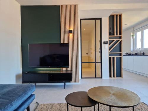 Rooigem Apartment | Phoenix