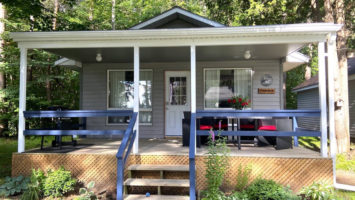 Washago Cottage | "phoenix" Cottage