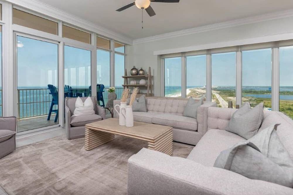 Gulf Shores Condo | Phoenix Gulf Shores II 1005 New Construction Right on the Beach!