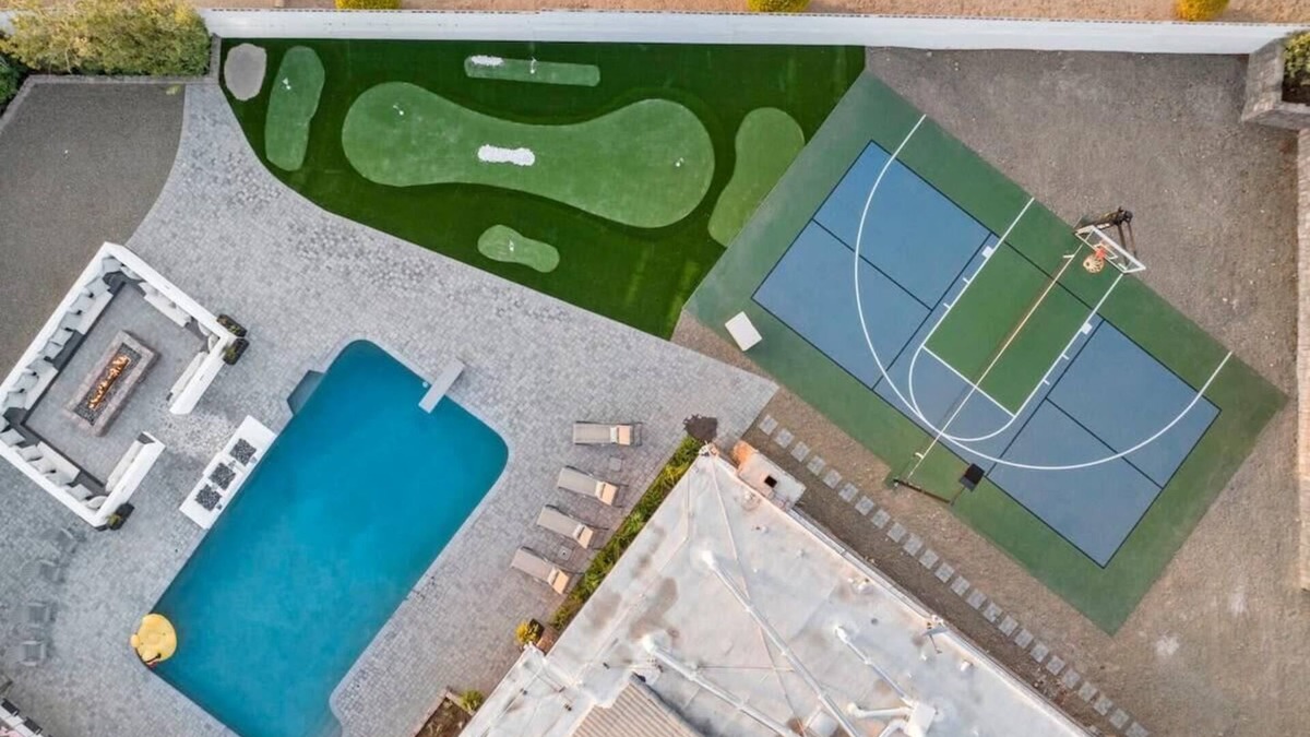 Regency Heights House | Phoenix Luxury!Pickleball|Free Heated Pool|Hot Tub