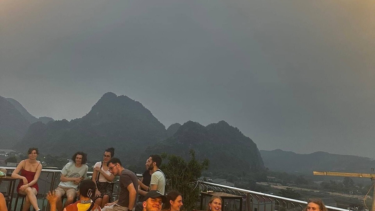 Phong Nha Hostel | Phong Nha Jasmine Hostel & Roof Top Bar