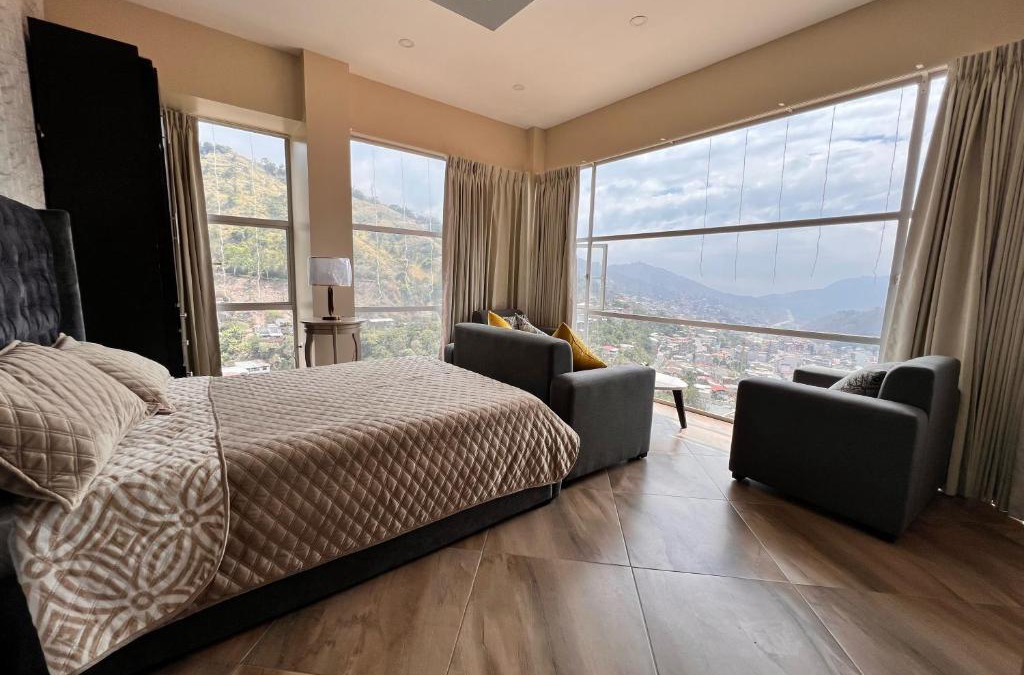 Coastal Region Apartment | Piñas Mirador