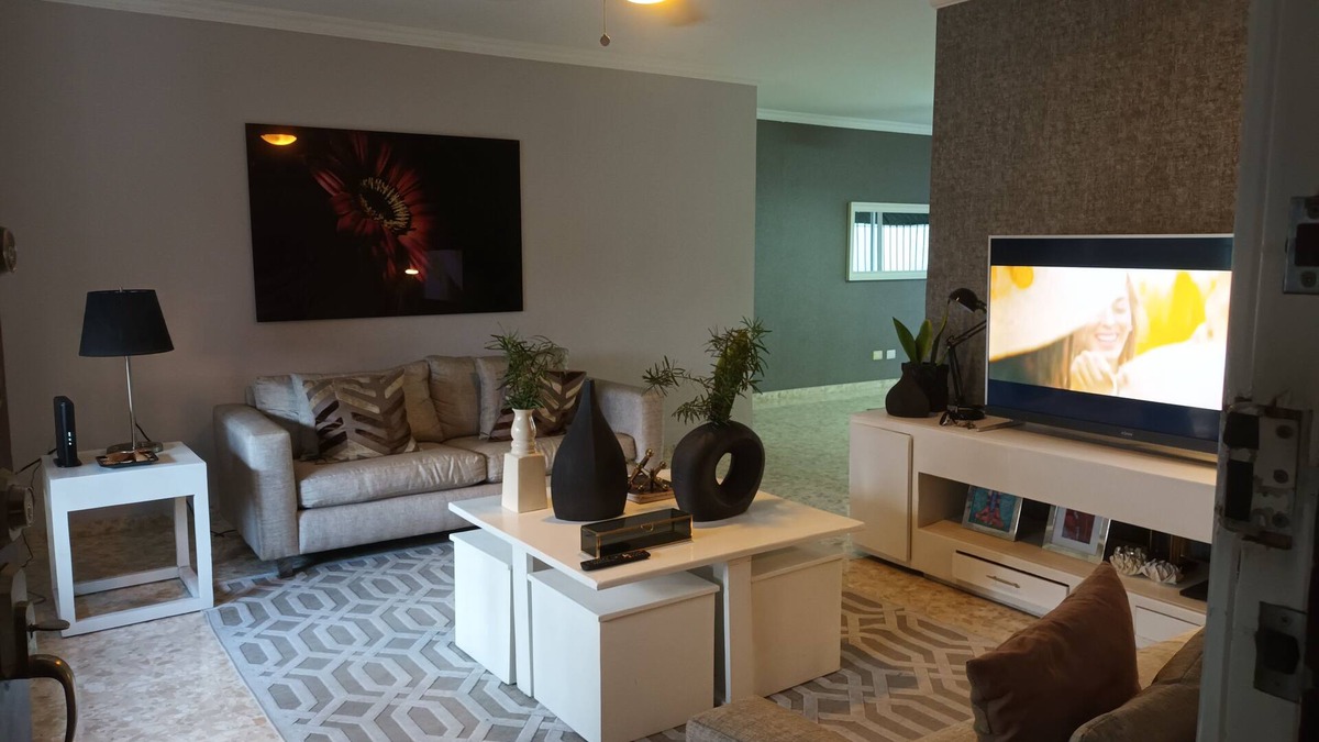 Yolanda Morales Apartment | Piantini the best area, 3 bedrooms, 5 beds, fast Wifi, A/C, cable