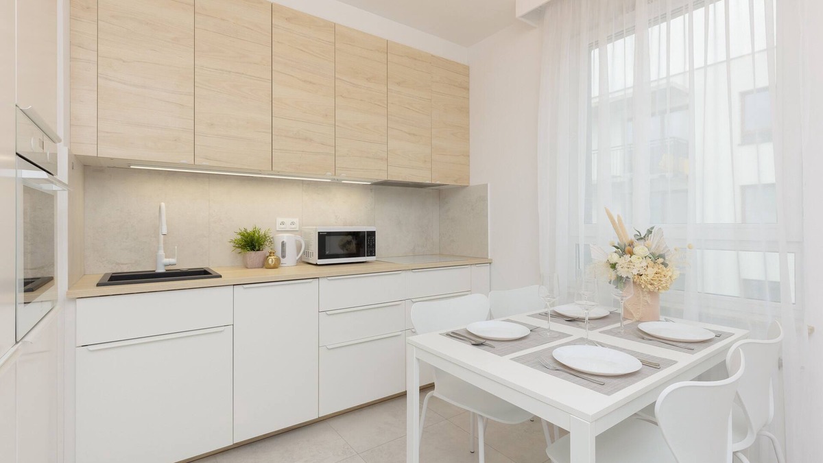 Piaseczno Apartment | Piaseczno Modern Apartment by Renters