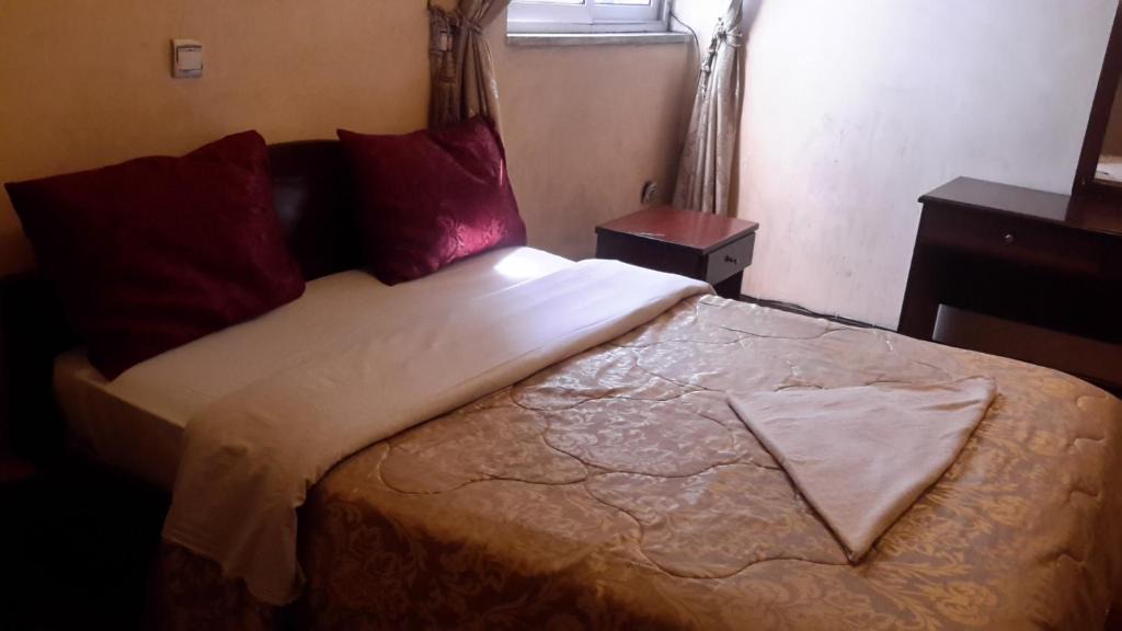 Piazza Apartment | Piassa Hotel