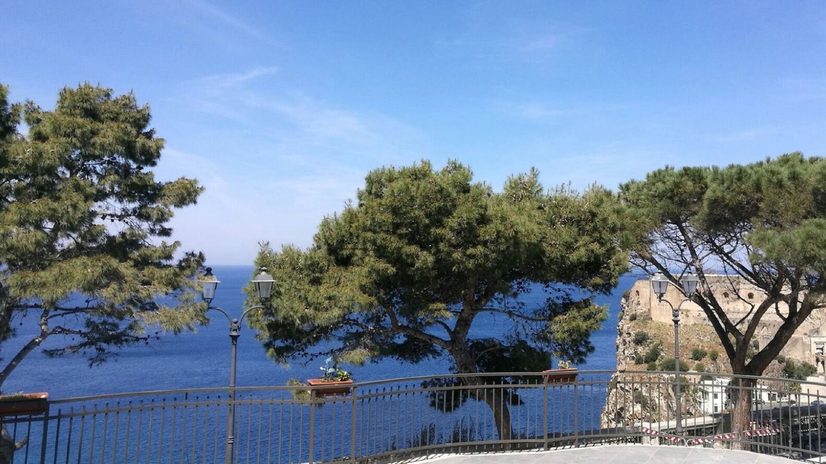 Scilla Apartment | Piazza San Rocco Scilla