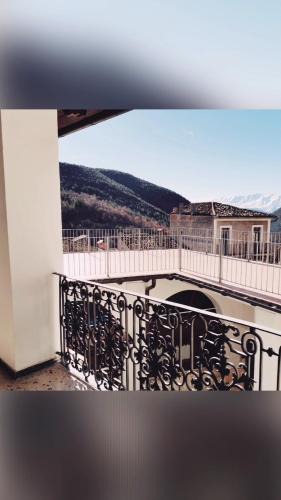 Assergi Apartment | PIAZZETTA DEL FORNO GRAZIOSO BILOCALE ad ASSERGI