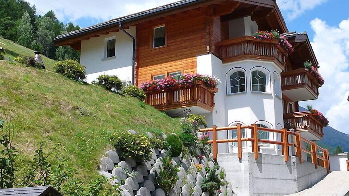Saas Grund House | Piccolo by Interhome
