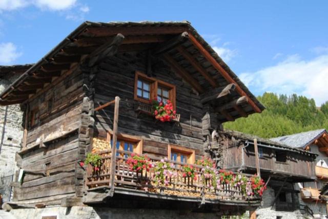 Lignod Ski Chalet | Piccolo e accogliente rascard CIR 0060