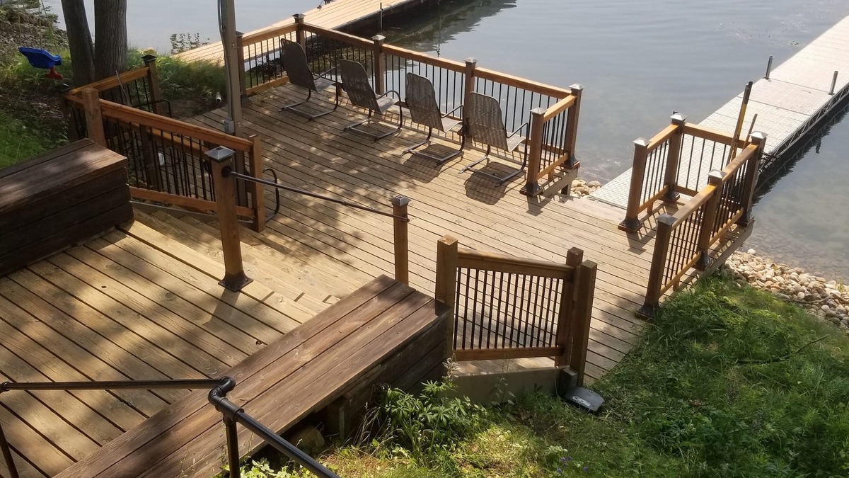 Pickerel House | Pickerel Lake: 3 bed/2 bath home on 300' of beautiful lake front.