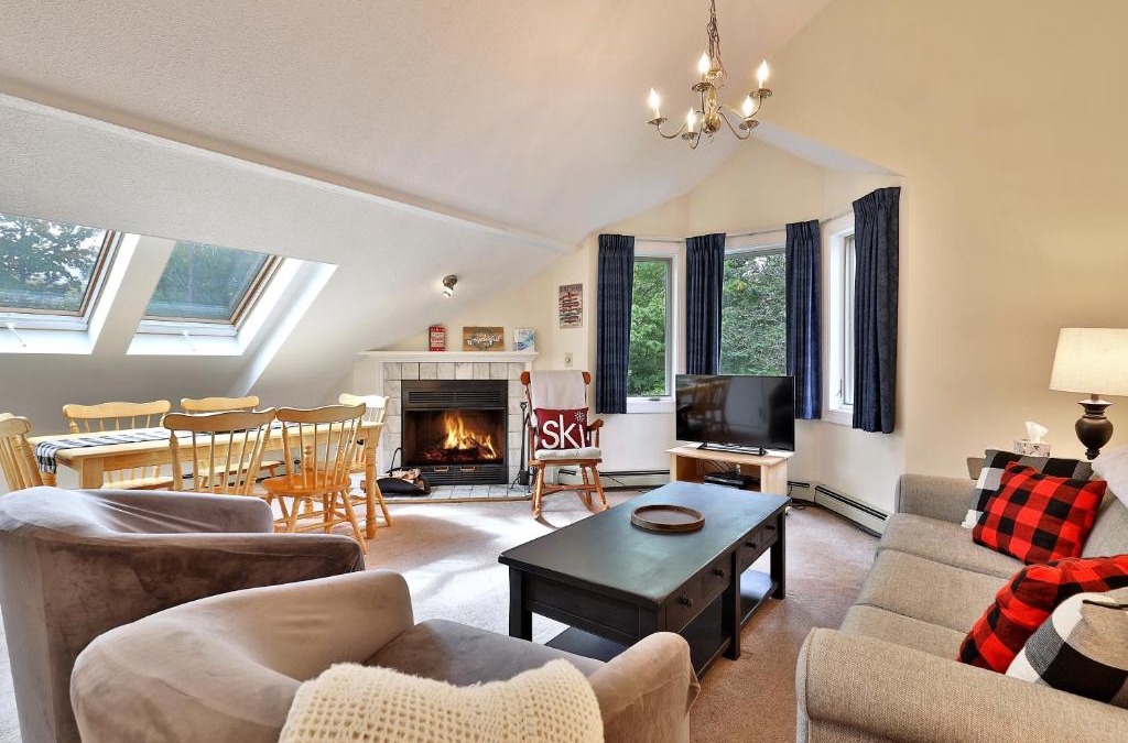 Killington Apartment | Pico Mountain Condo E306 condo