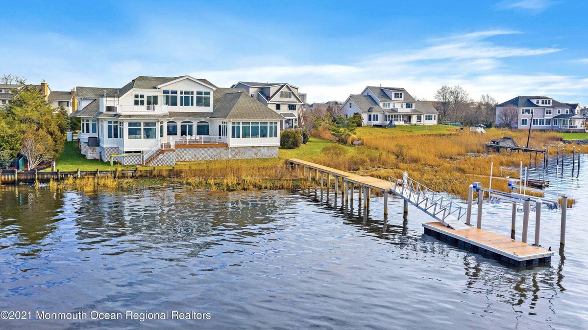 Monmouth Beach House | Picture Perfect Monmouth BEACH HOUSE on the Water!