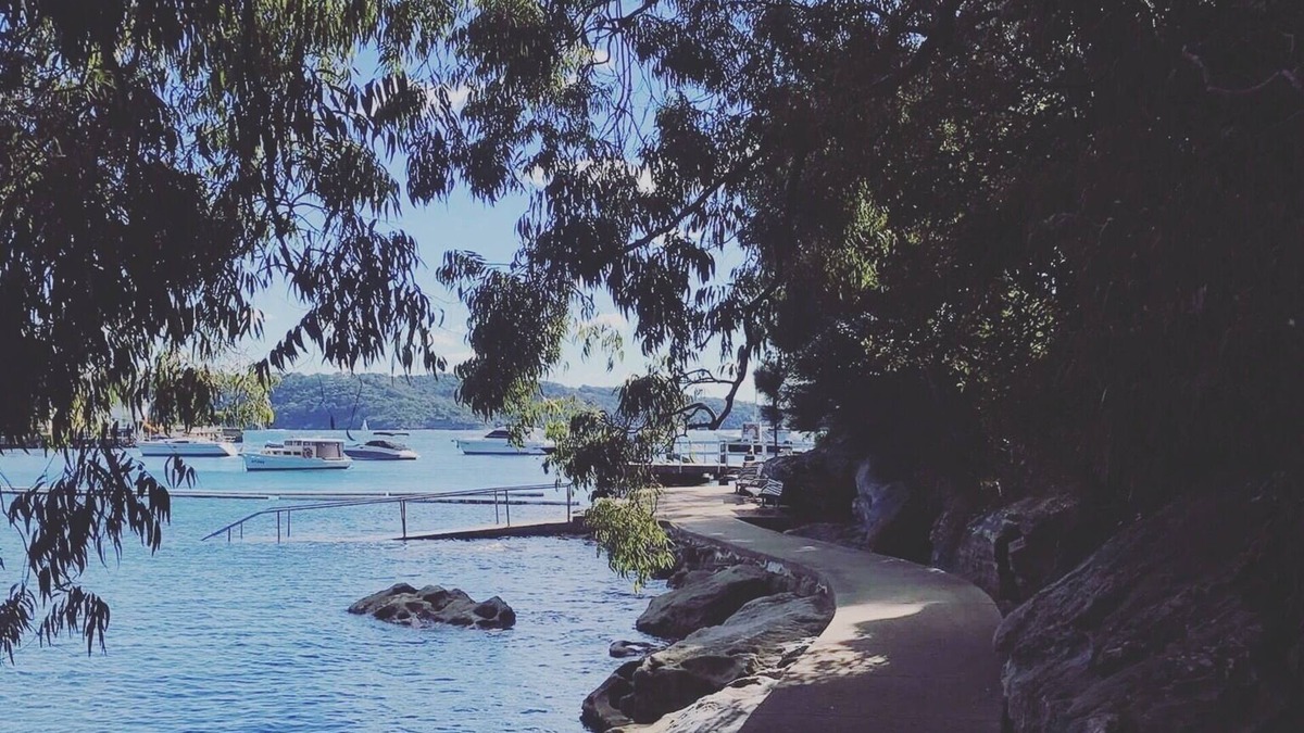 Vaucluse Apartment | Picturesque apartment by the beach in Parsley Bay