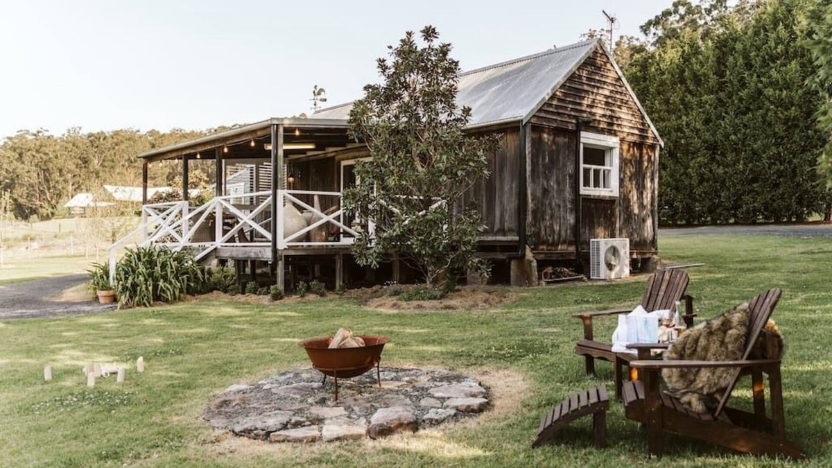 Mundamia Cabin | Picturesque Barn located on the Shoalhaven River