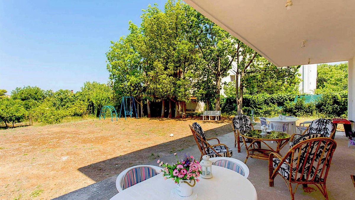 Porto Rafti House | Picturesque villa in Porto Rafti with big garden 800 metres from the beach