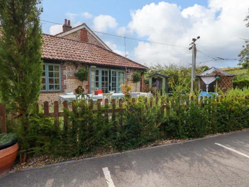 Dorchester House | Piddle Inn