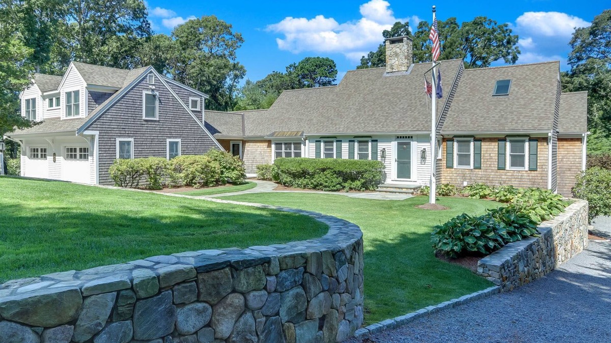 South Orleans House | Piece of Paradise: 054-OL Magnificent Orleans Estate w/Pool, Tennis, Assoc. Beach on Pleasant Bay