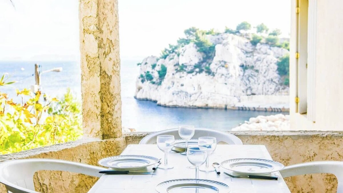 Calanque de Morgiou Apartment | Pieds dans l'eau - Terrasse, vue mer 2 chambres