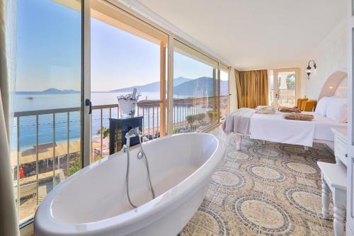 Kalkan Hotel | Pier House Hotel