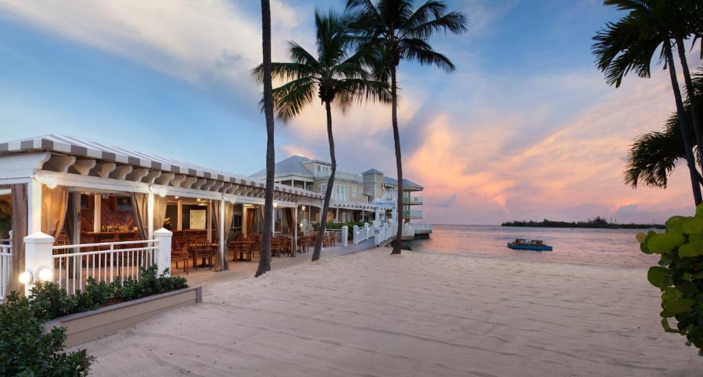 Historic Seaport Resort | Pier House Resort & Spa
