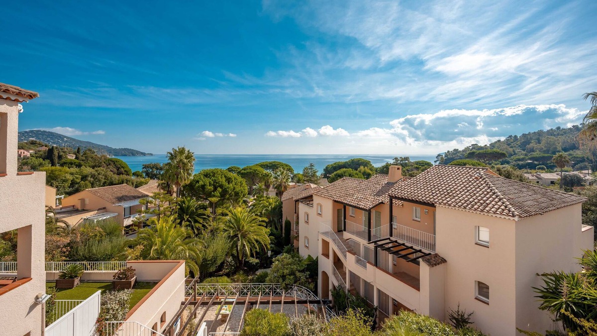Le Lavandou House | Pierre & Vacances Residence L'Anse de Pramousquier