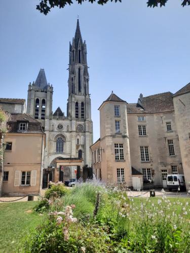 Senlis Bed & Breakfast | Pierres et Jardins